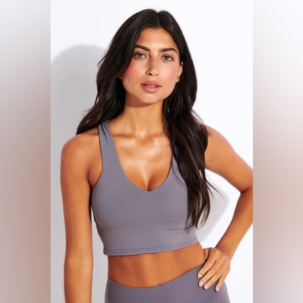 NWOT! Alo Yoga ‘Airbrush Real Bra Tank’